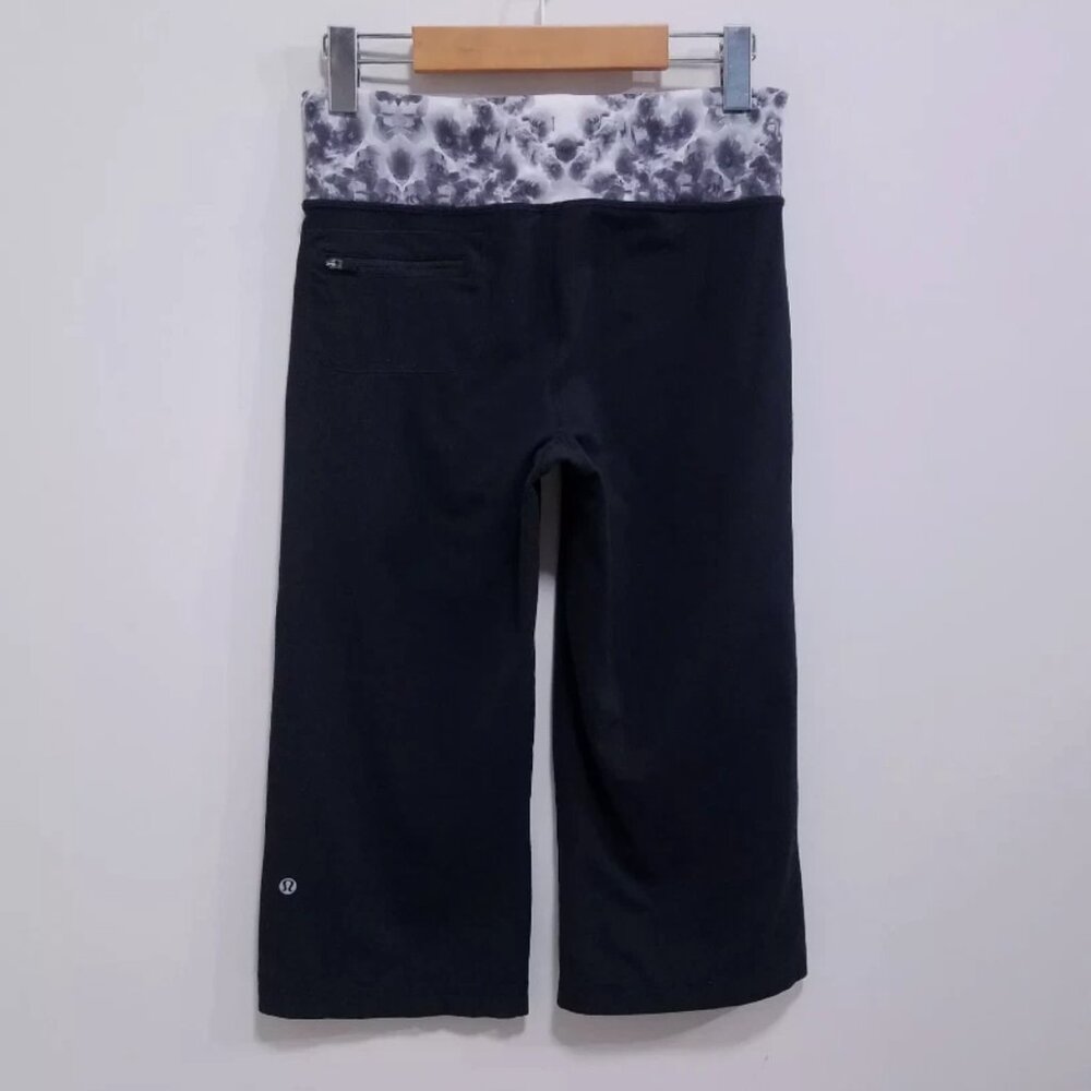 Lululemon Black Roses Print Crop Leggings 6 Small Woman's Pants Capri Flower - Picture 3 of 7